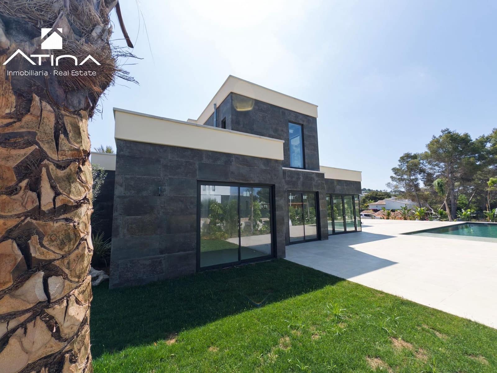 3 bedroom Villa for sale in Javea / Xabia with pool - € 1,749,000 (Ref: 9118891)