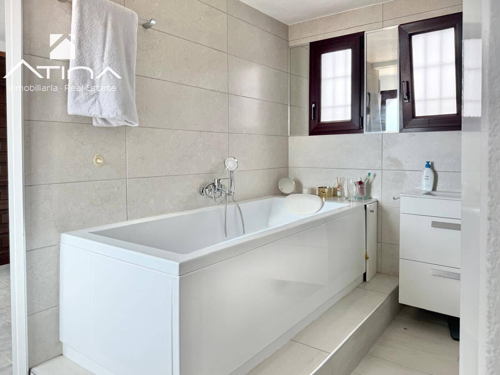 5 bedroom Villa for sale in Javea / Xabia with pool garage - € 970,000 (Ref: 9125289)