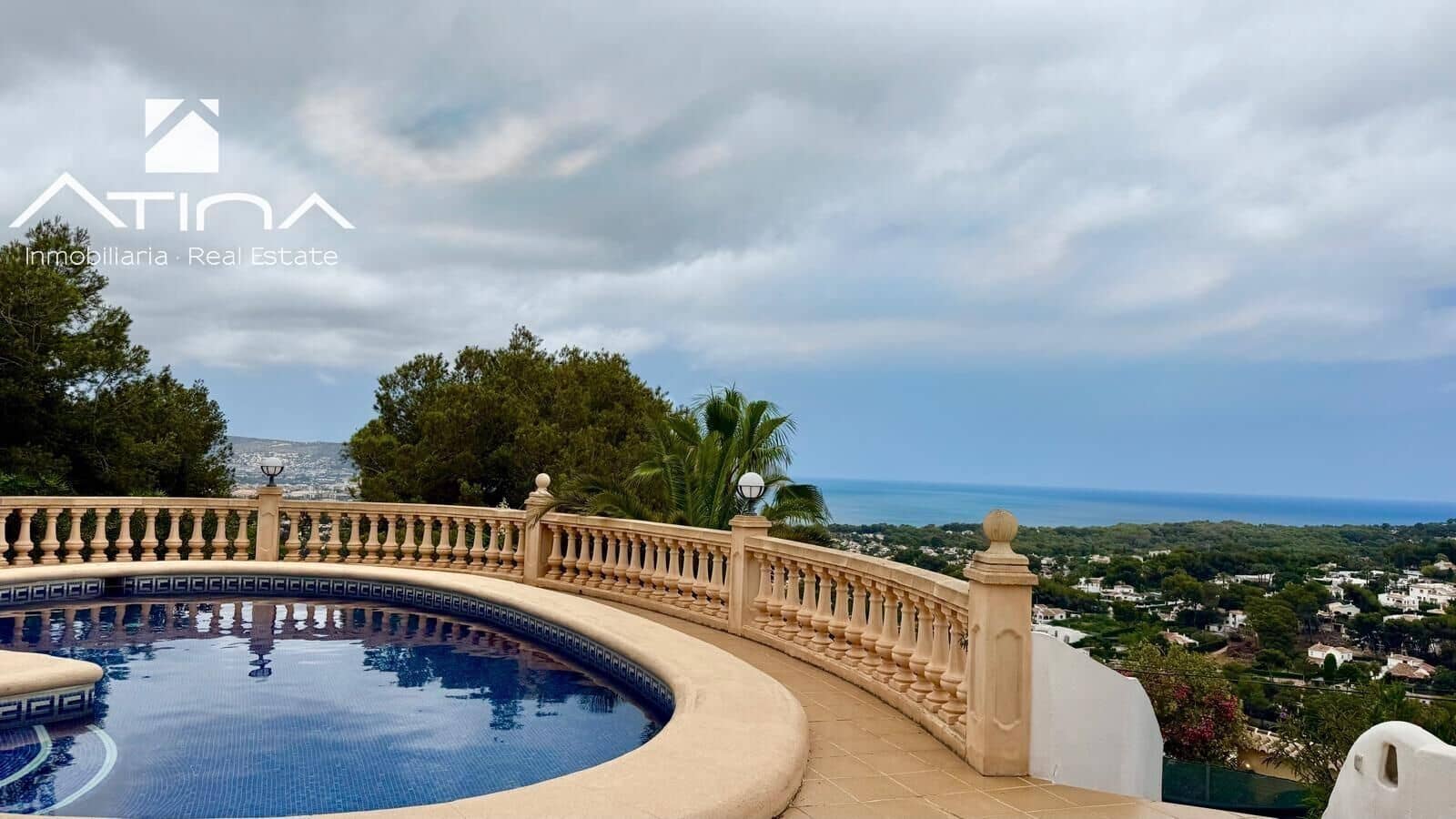 5 Zimmer Villa zu verkaufen in Javea / Xabia mit Pool Garage - 970.000 € (Ref: 9125289)