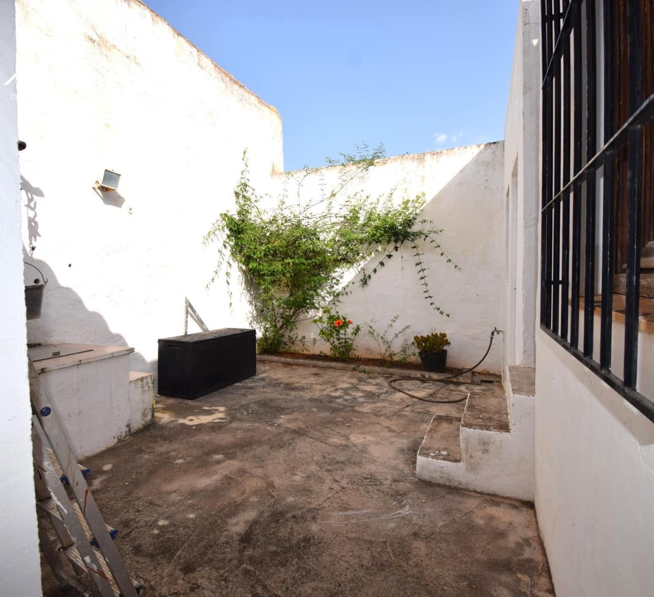 3 soveværelse Villa til salg i Adsubia med garage - € 850.000 (Ref: 9171730)