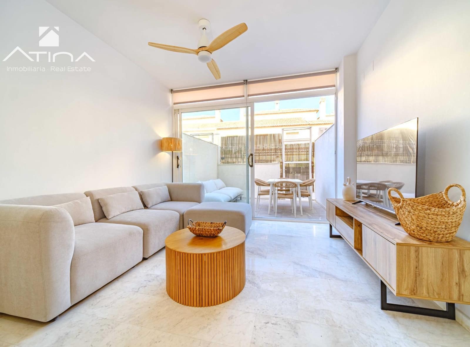 Adosado de 3 habitaciones en Javea / Xàbia en venta con piscina garaje - 645.000 € (Ref: 9226923)