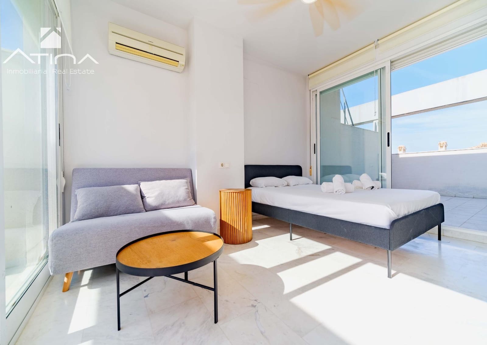 Adosado de 3 habitaciones en Javea / Xàbia en venta con piscina garaje - 645.000 € (Ref: 9226923)