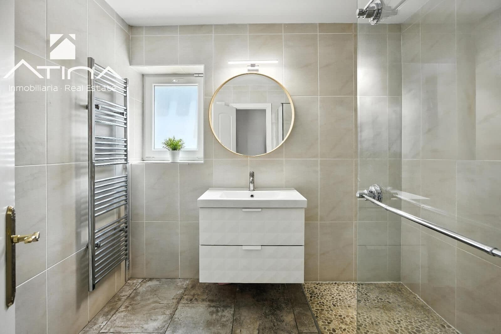 5 soveværelse Villa til salg i Adsubia med swimmingpool garage - € 1.095.000 (Ref: 9232797)