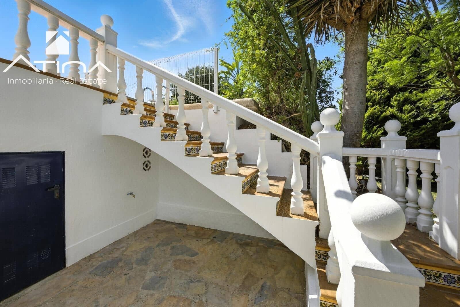 5 soveværelse Villa til salg i Adsubia med swimmingpool garage - € 1.095.000 (Ref: 9232797)