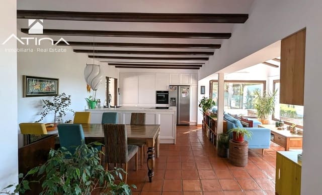 3 soverom Villa til salgs i Montgó - Ermita, Javea / Xàbia med svømmebasseng garasje - € 845 000 (Ref: 9232798)