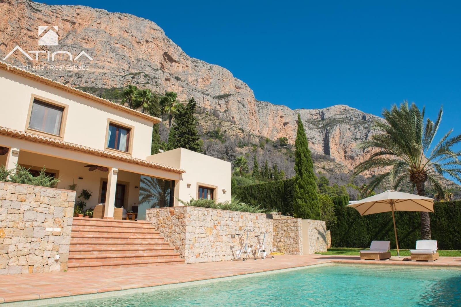 5 quarto Moradia para venda em Javea / Xabia com piscina garagem - 2 775 000 € (Ref: 9297071)