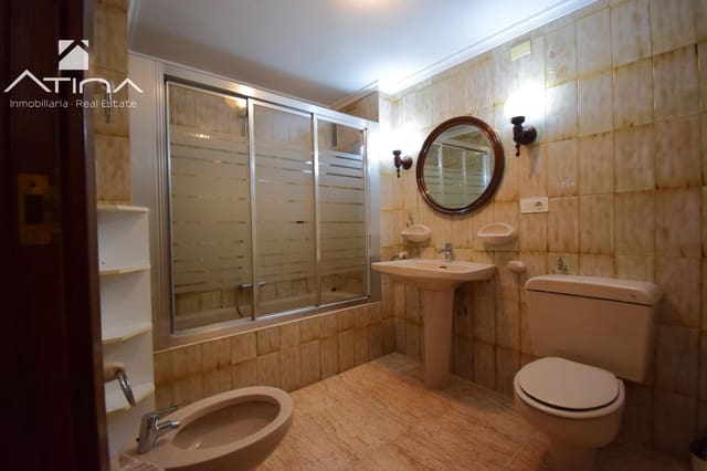 4 chambre Appartement à vendre à Centro ciudad, Javea / Xàbia avec garage - 299 000 € (Ref: 9312761)