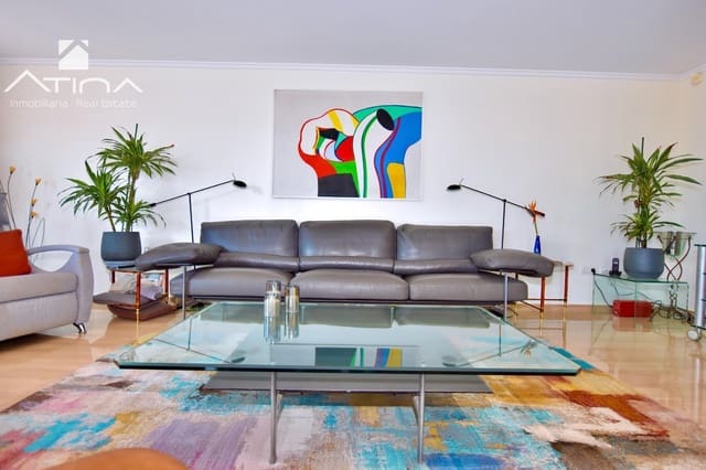 3 makuuhuone Kattohuoneisto myytävänä paikassa Centro ciudad, Javea / Xàbia mukana uima-altaan 
autotalli - 595 000 € (Ref: 9330849)