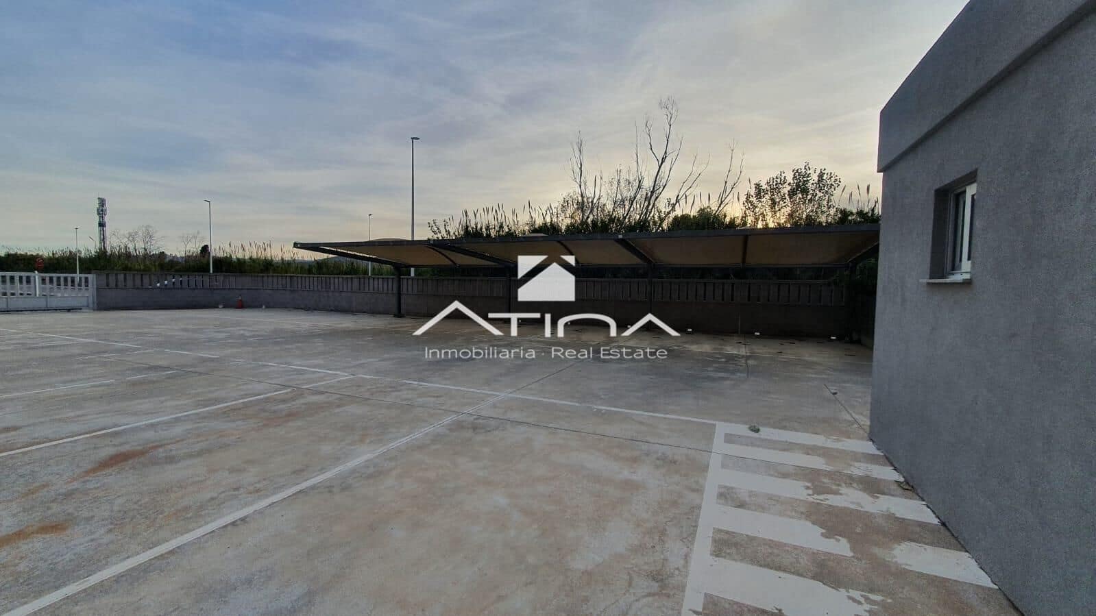 2 quarto Penthouse para venda em Guardamar de la Safor com piscina garagem - 260 000 € (Ref: 9330850)