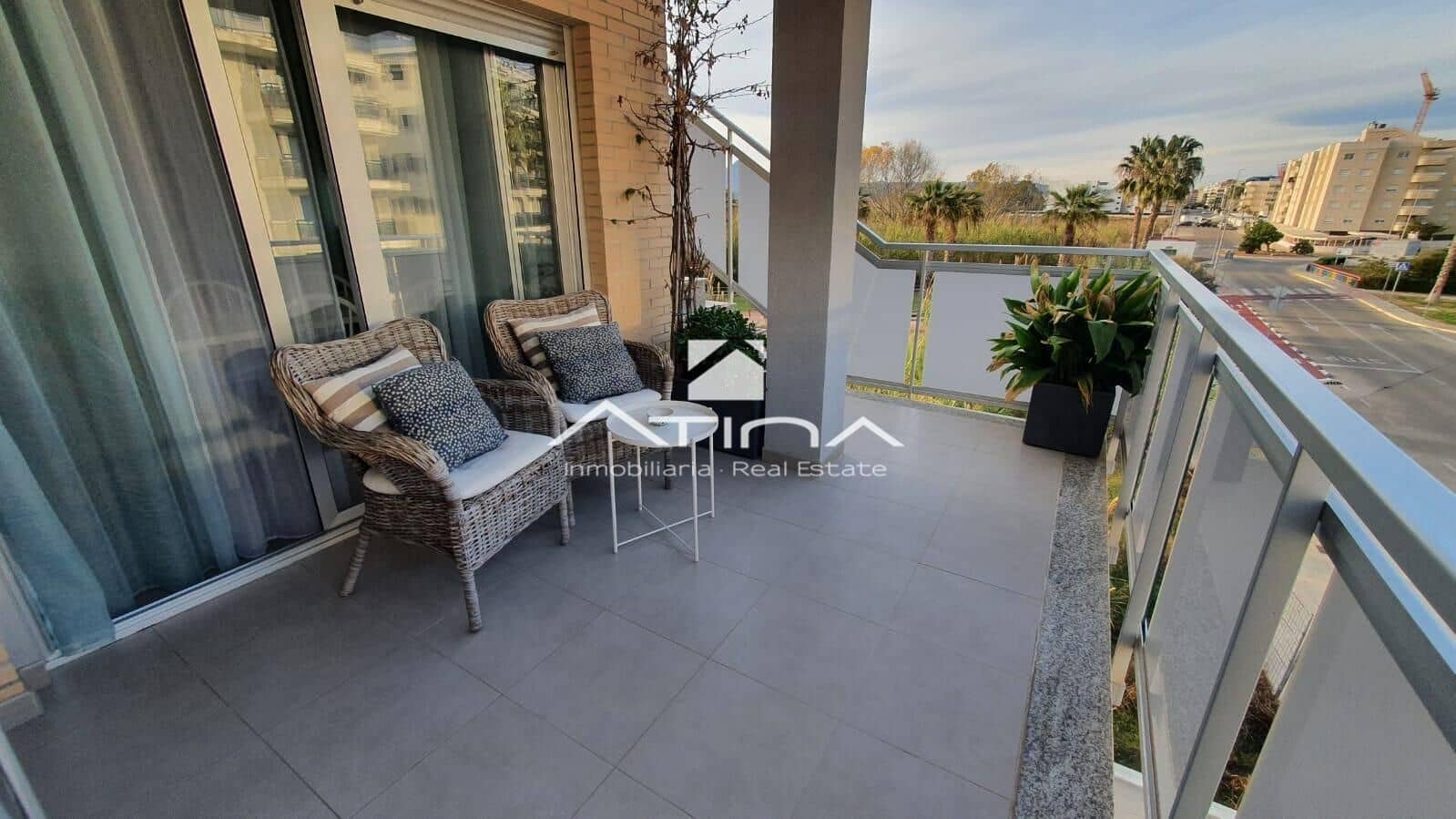 2 quarto Penthouse para venda em Guardamar de la Safor com piscina garagem - 260 000 € (Ref: 9330850)