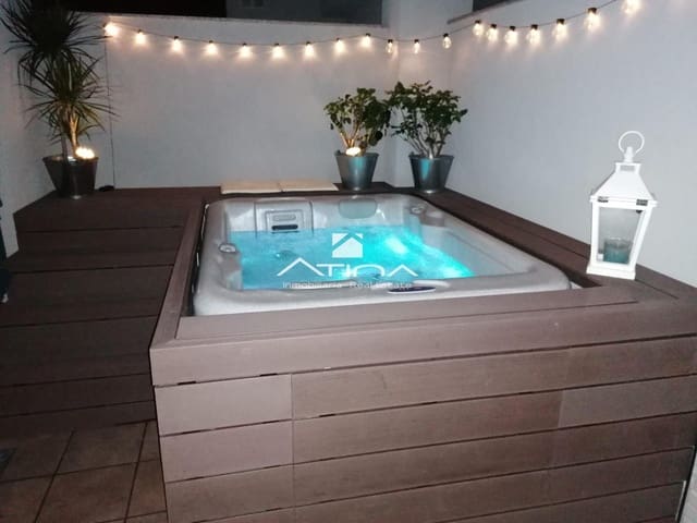 2 chambre Penthouse à vendre à Guardamar de la Safor avec piscine garage - 260 000 € (Ref: 9330850)