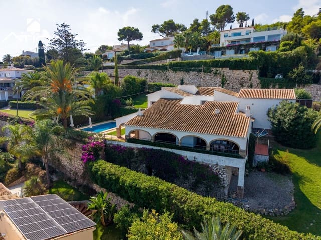 4 chambre Villa/Maison à vendre à Cap Martí - El Tossalet - Pinomar, Javea / Xàbia avec piscine garage - 1 550 000 € (Ref: 9335242)