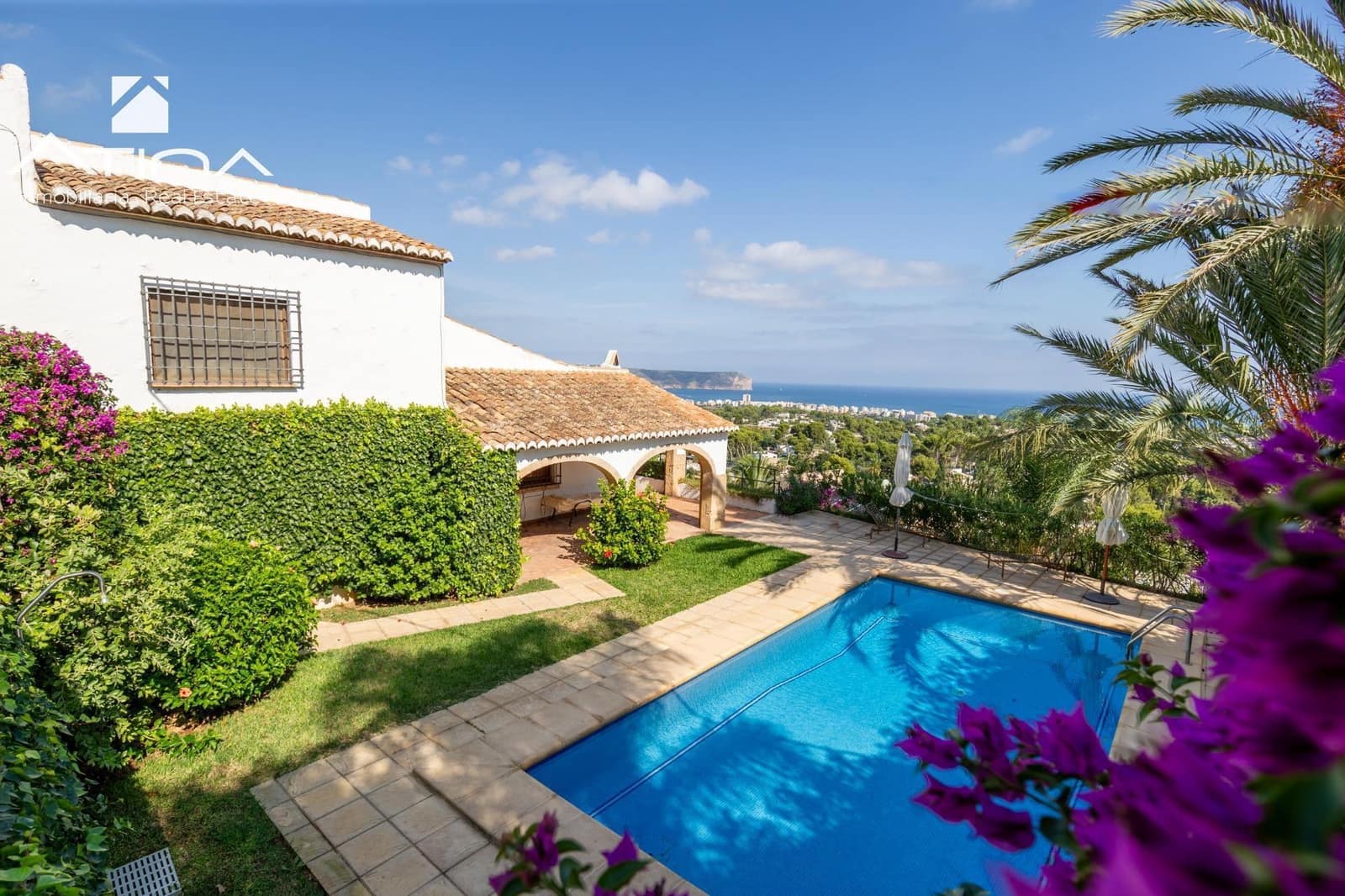 4 chambre Villa/Maison à vendre à Javea / Xabia avec piscine garage - 1 550 000 € (Ref: 9335242)