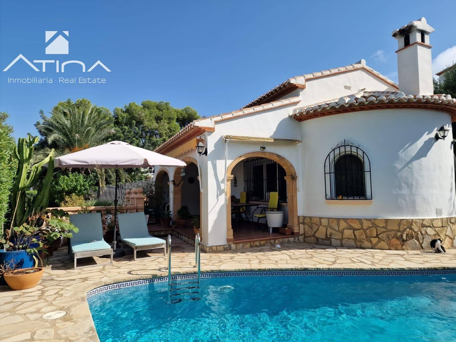 3 chambre Villa/Maison à vendre à Javea / Xabia avec piscine garage - 650 000 € (Ref: 9335243)