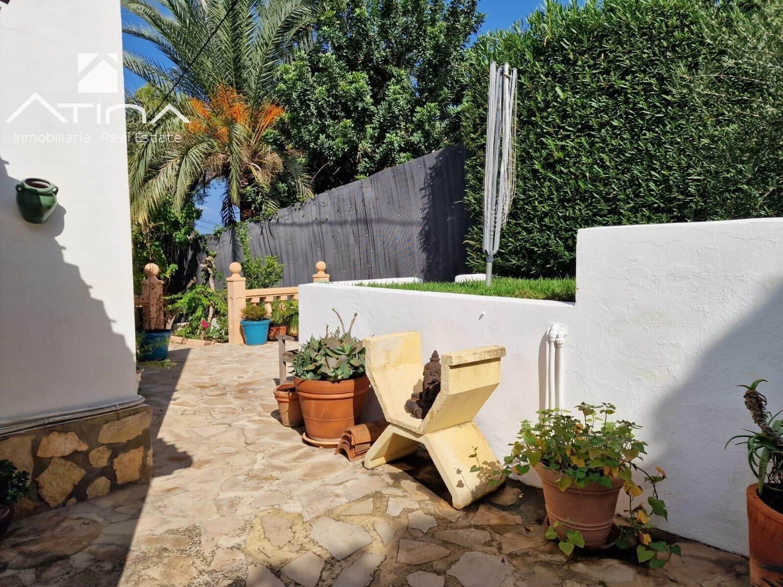 3 chambre Villa/Maison à vendre à Javea / Xabia avec piscine garage - 650 000 € (Ref: 9335243)