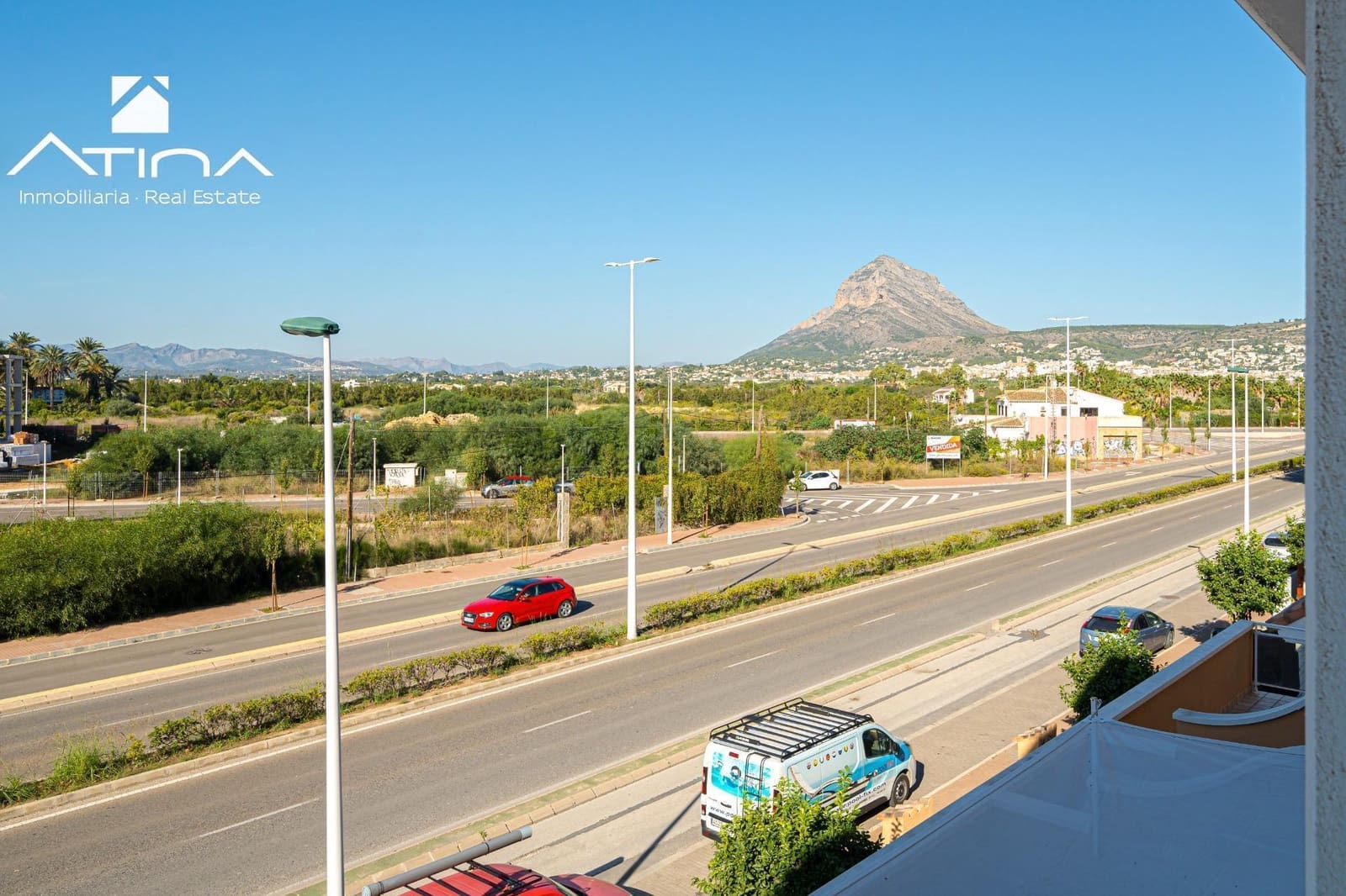 2 sypialnia Apartament na sprzedaż w Arenal z basenem garażem - 435 000 € (Ref: 9335244)