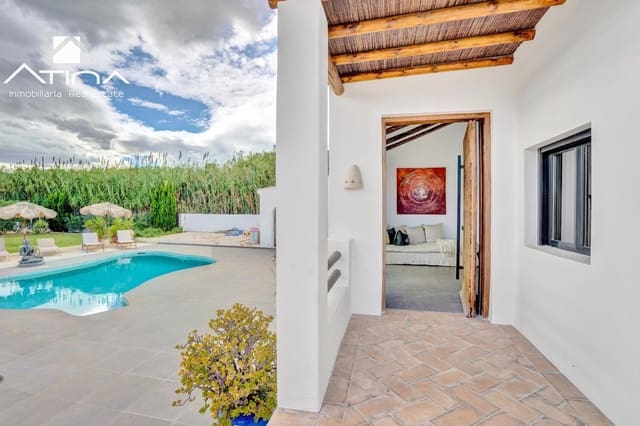 4 soveværelse Villa til salg i Montgó - Ermita, Javea / Xàbia med swimmingpool garage - € 1.100.000 (Ref: 9347160)