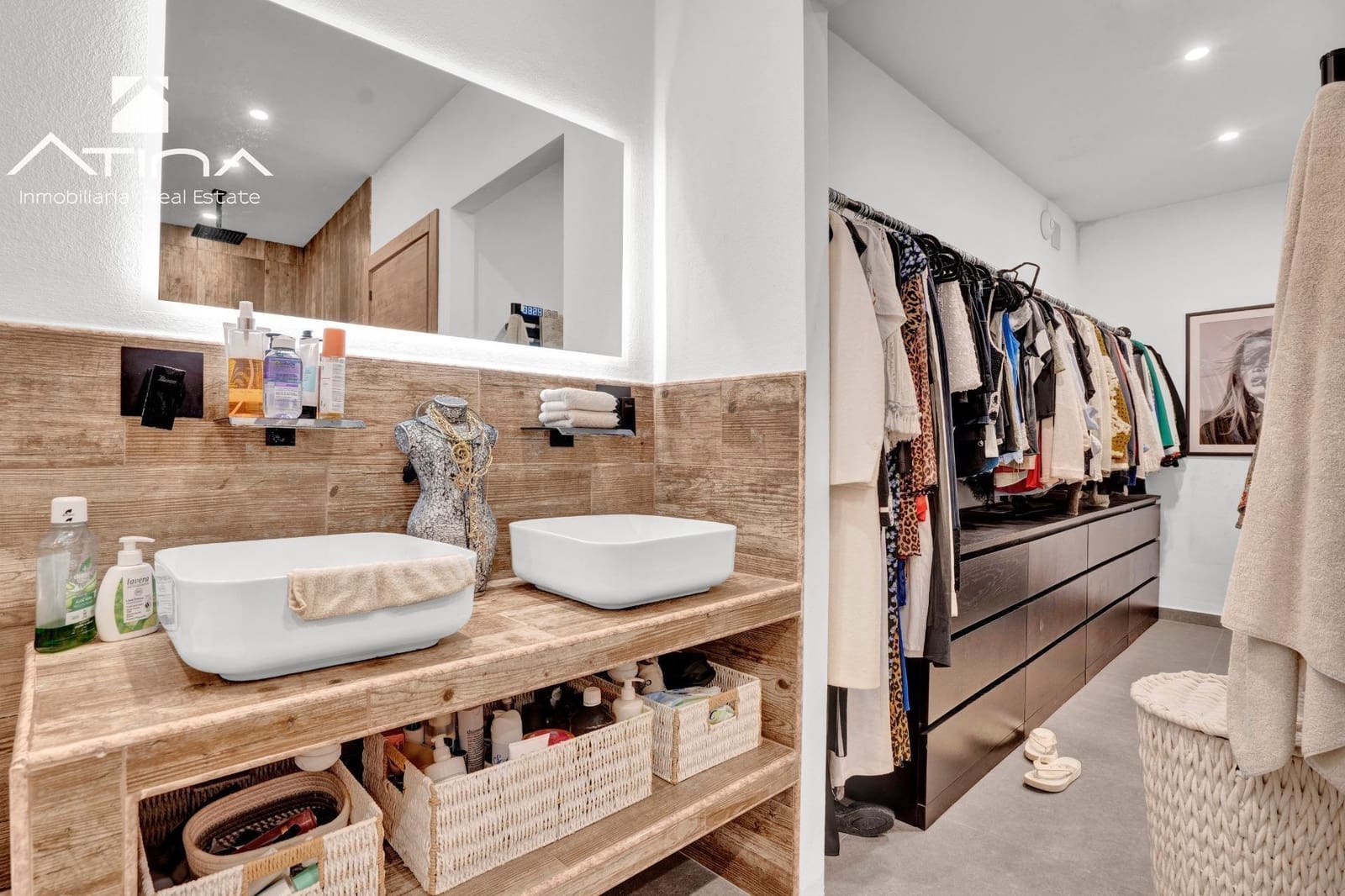 4 sypialnia Willa na sprzedaż w Javea / Xabia z basenem garażem - 1 100 000 € (Ref: 9347160)