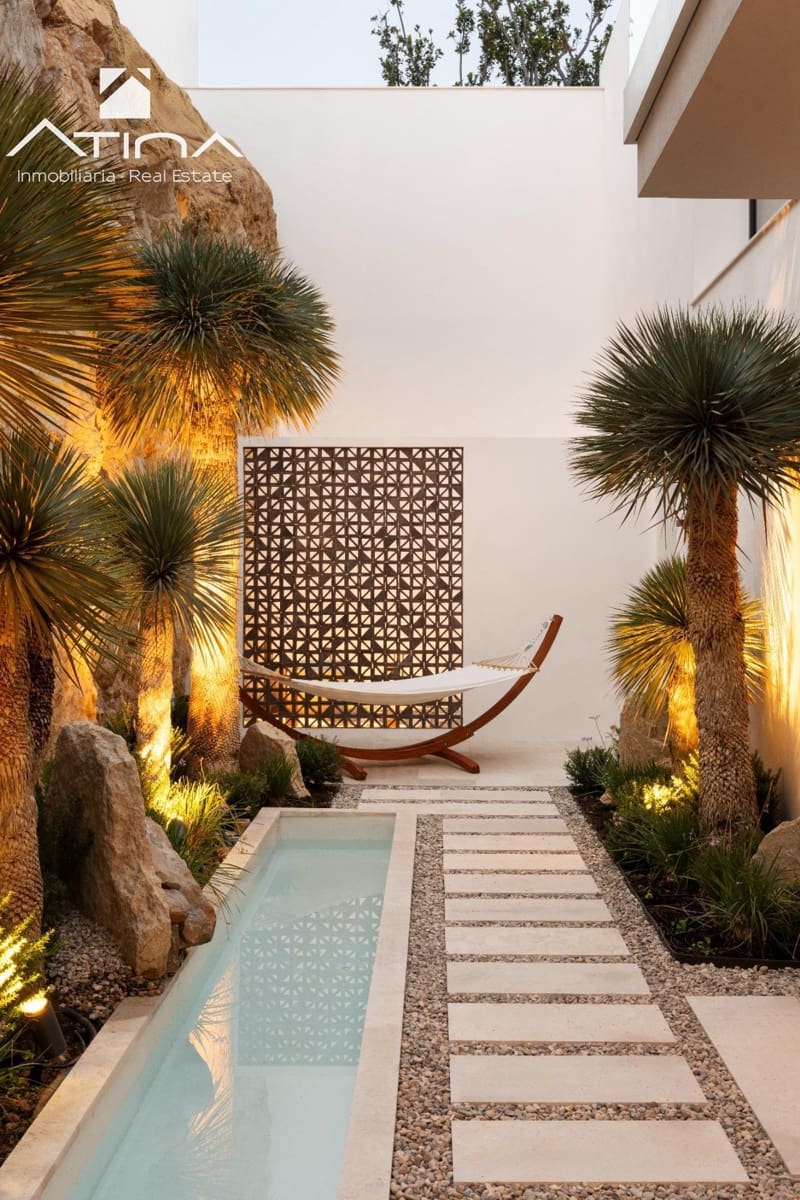 5 soverom Villa til salgs i Javea / Xabia med svømmebasseng garasje - € 3 550 000 (Ref: 9347161)