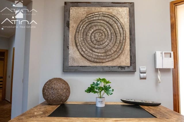 6 makuuhuone Huvila myytävänä paikassa El Montgó, Dénia mukana uima-altaan 
autotalli - 1 200 000 € (Ref: 9356086)