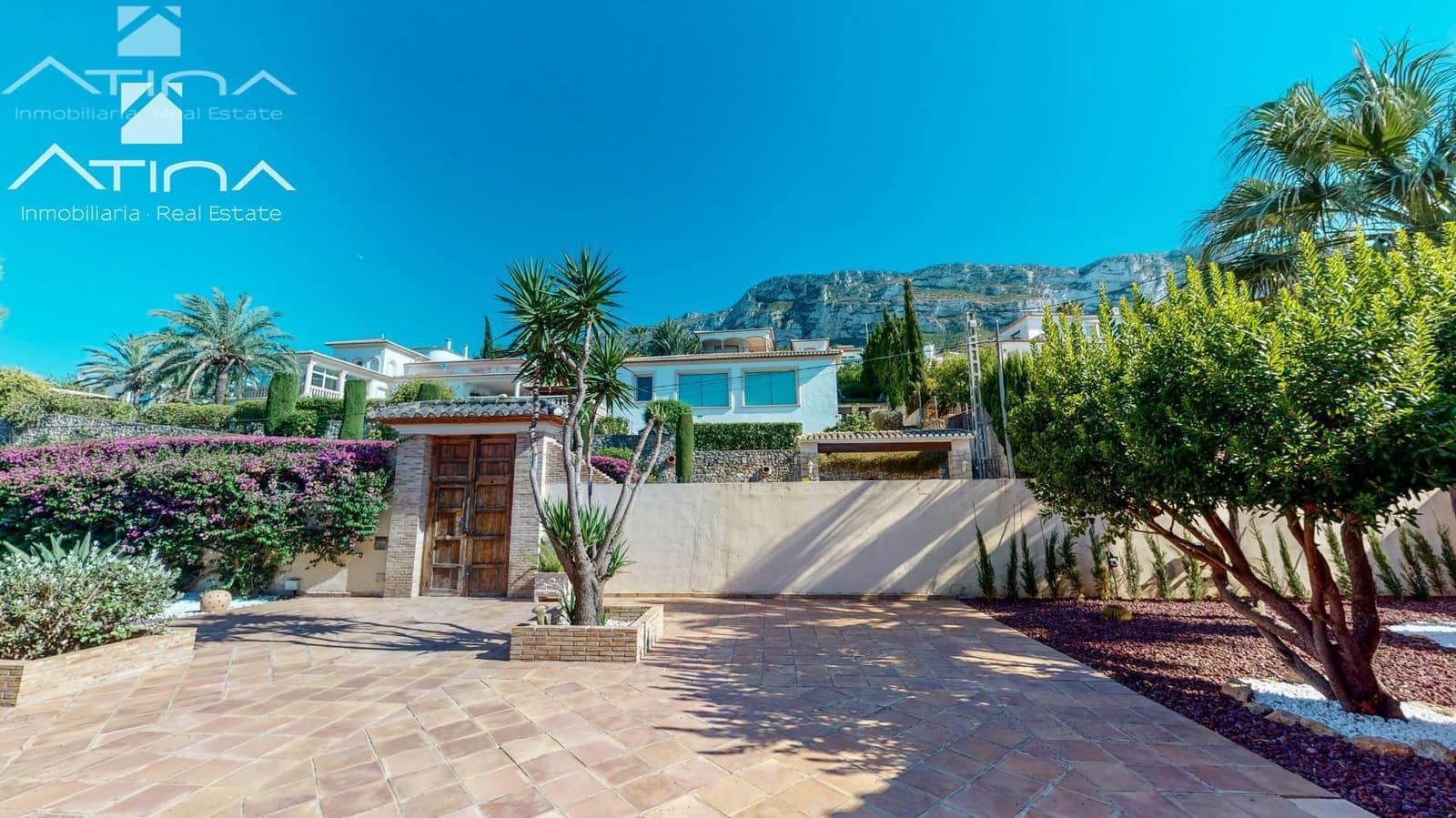 6 makuuhuone Huvila myytävänä paikassa Denia mukana uima-altaan 
autotalli - 1 200 000 € (Ref: 9356086)