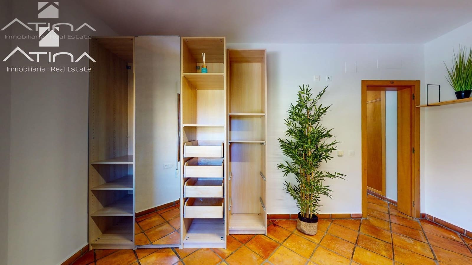 6 makuuhuone Huvila myytävänä paikassa Denia mukana uima-altaan 
autotalli - 1 200 000 € (Ref: 9356086)