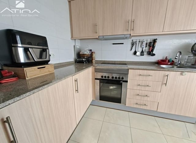 Apartamento de 3 habitaciones en Dénia en venta - 225.000 € (Ref: 9373646)