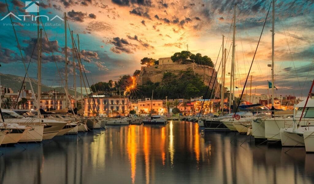 Apartamento de 3 habitaciones en Dénia en venta - 225.000 € (Ref: 9373646)