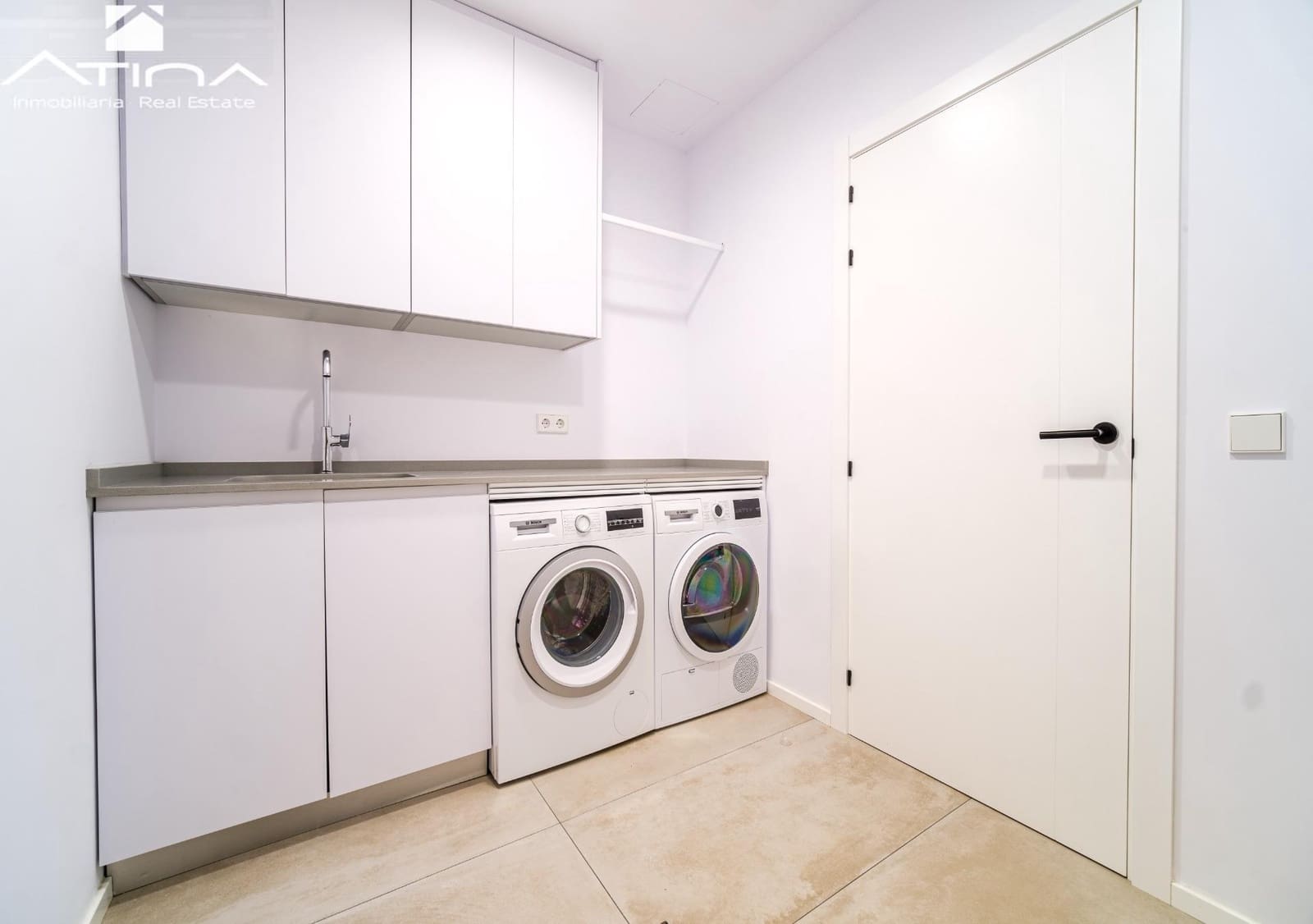 5 makuuhuone Huvila myytävänä paikassa Denia mukana uima-altaan 
autotalli - 1 595 000 € (Ref: 9403290)