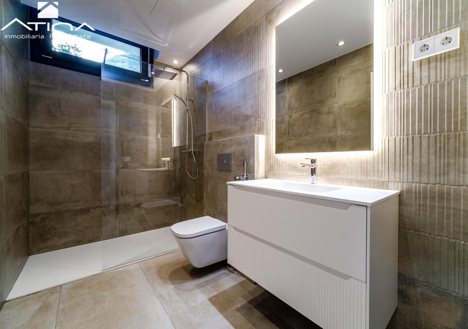 5 makuuhuone Huvila myytävänä paikassa Denia mukana uima-altaan 
autotalli - 1 595 000 € (Ref: 9403290)