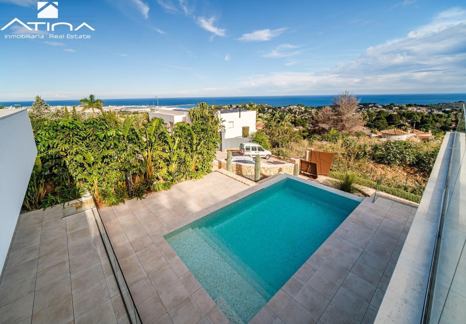 5 makuuhuone Huvila myytävänä paikassa Denia mukana uima-altaan 
autotalli - 1 595 000 € (Ref: 9403290)