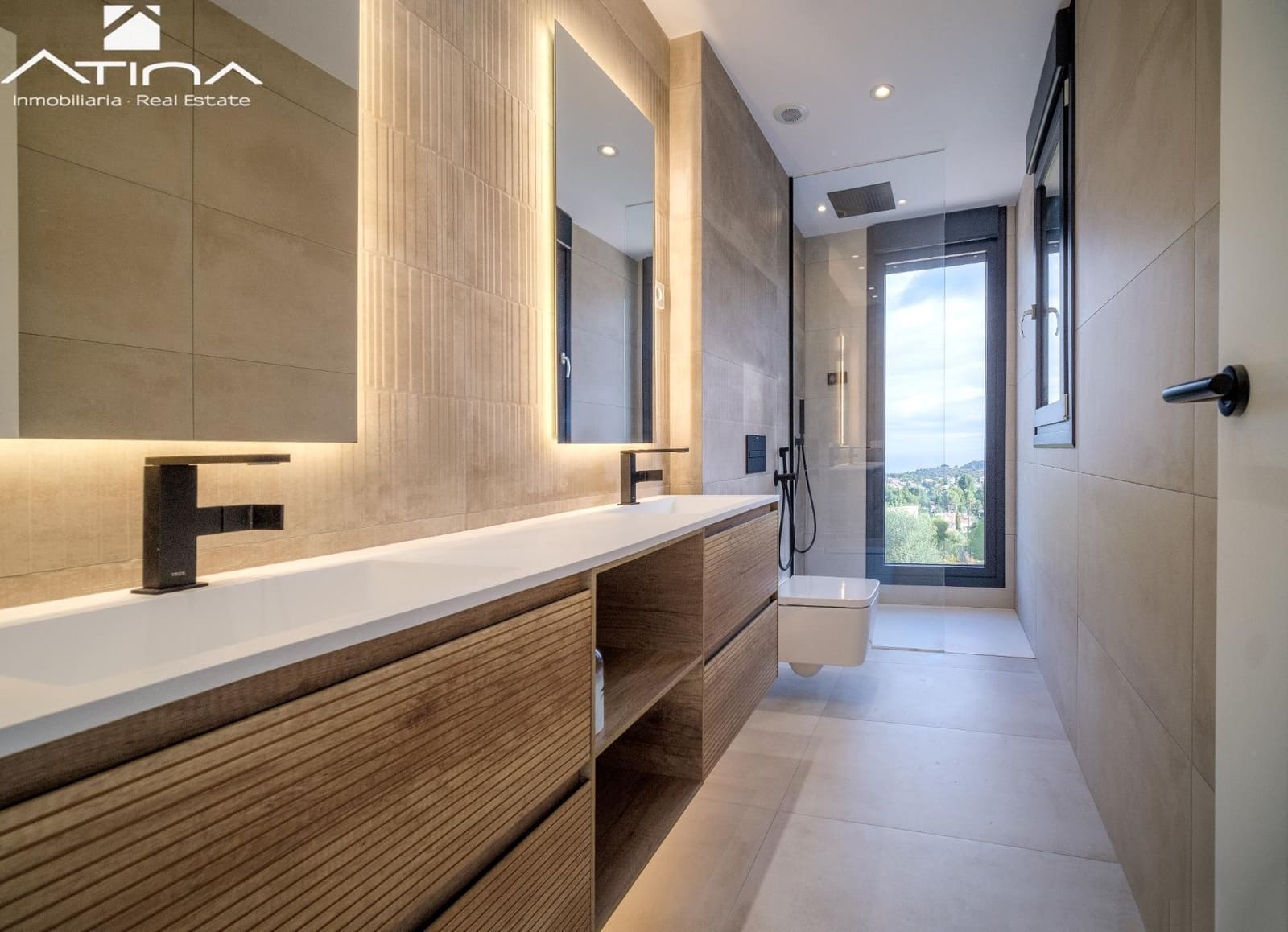 5 makuuhuone Huvila myytävänä paikassa Denia mukana uima-altaan 
autotalli - 1 595 000 € (Ref: 9403290)