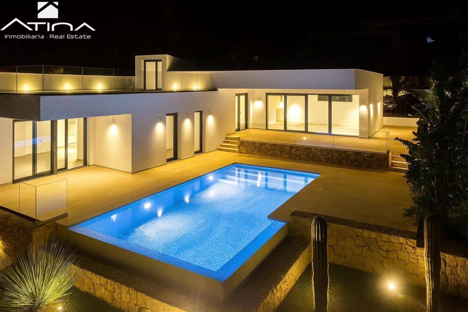 5 Zimmer Villa zu verkaufen in Denia mit Pool Garage - 1.595.000 € (Ref: 9403290)