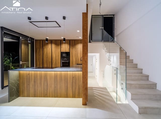 5 slaapkamer Villa te koop in El Montgó, Dénia met zwembad garage - € 1.595.000 (Ref: 9403290)