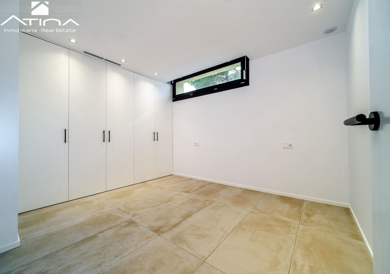 Chalet de 5 habitaciones en Dénia en venta con piscina garaje - 1.595.000 € (Ref: 9403290)