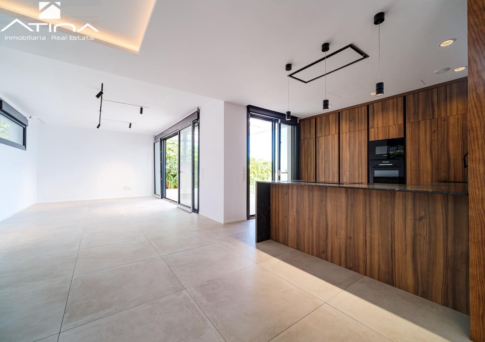 Chalet de 5 habitaciones en Dénia en venta con piscina garaje - 1.595.000 € (Ref: 9403290)