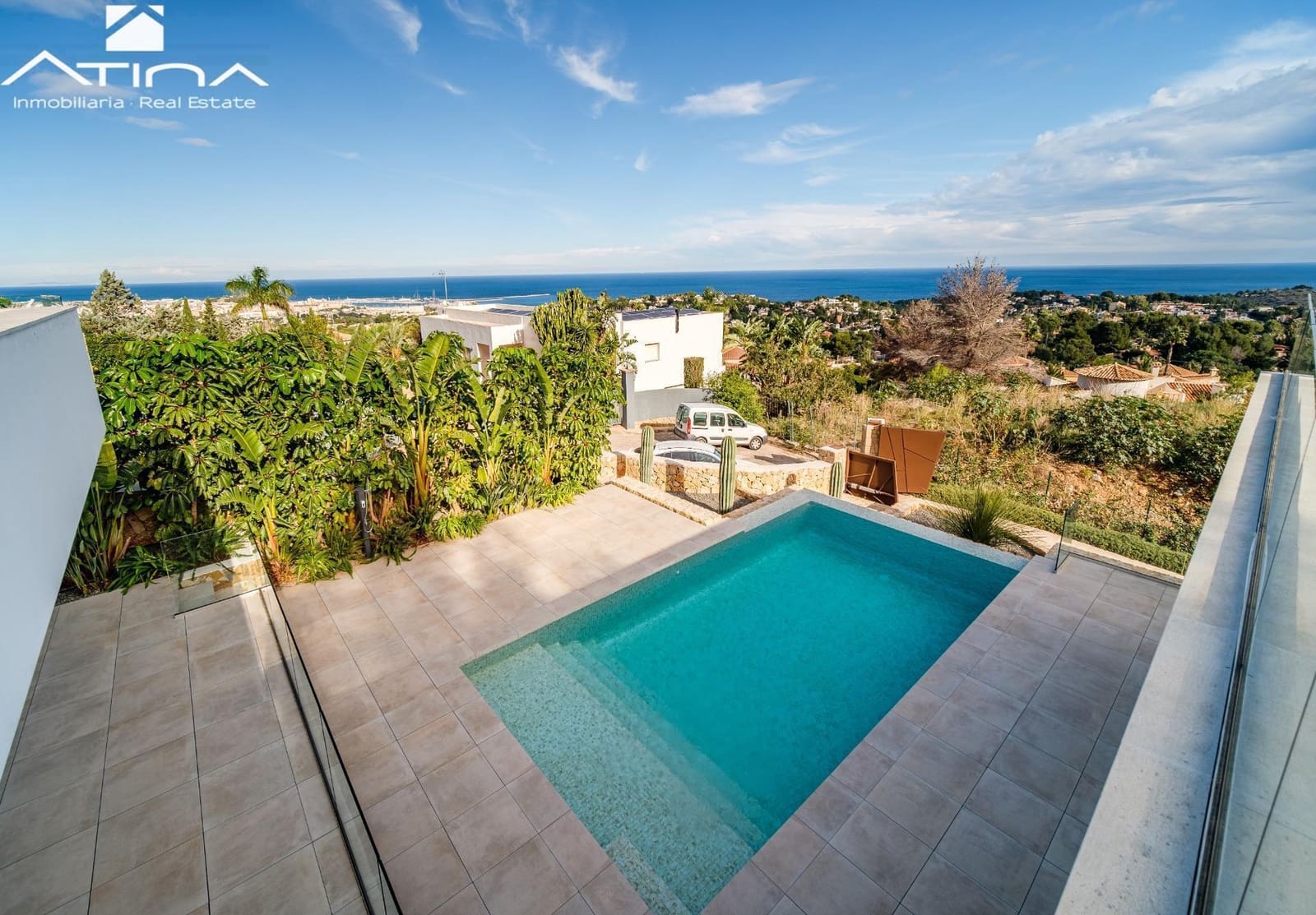 Chalet de 5 habitaciones en Dénia en venta con piscina garaje - 1.595.000 € (Ref: 9403290)