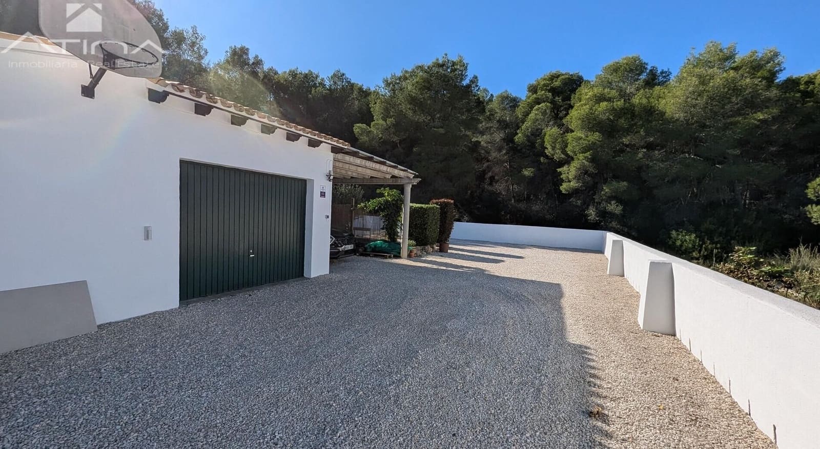 3 Zimmer Villa zu verkaufen in Gata de Gorgos mit Pool Garage - 749.000 € (Ref: 9449059)