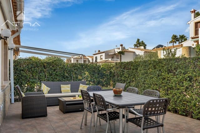 4 chambre Villa/Maison Mitoyenne à vendre à Javea / Xàbia avec piscine - 1 160 000 € (Ref: 9465690)