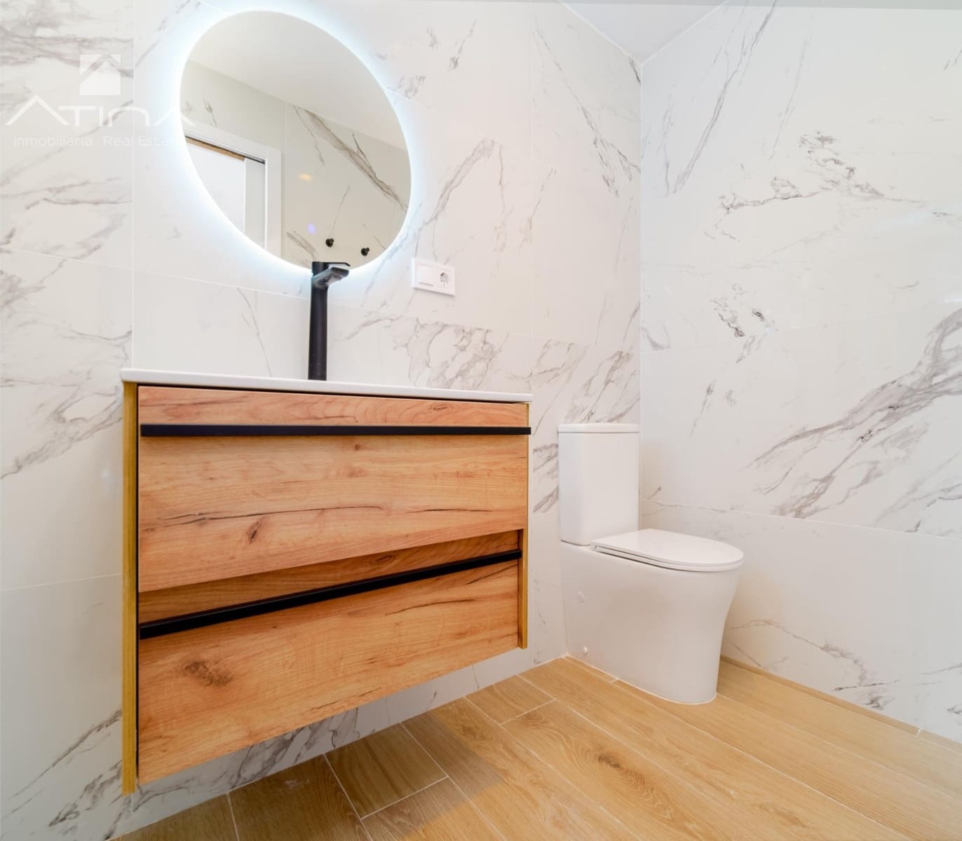 3 soveværelse Lejlighed til salg i Arenal med swimmingpool - € 349.000 (Ref: 9543835)