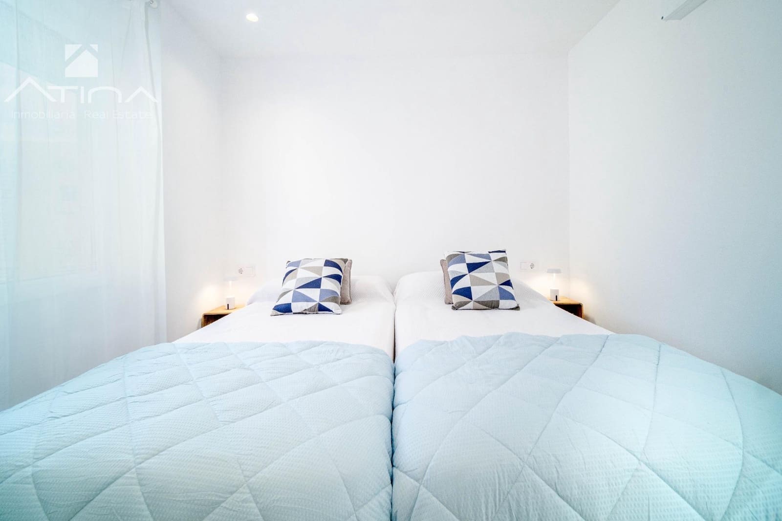 3 soveværelse Lejlighed til salg i Arenal med swimmingpool - € 349.000 (Ref: 9543835)