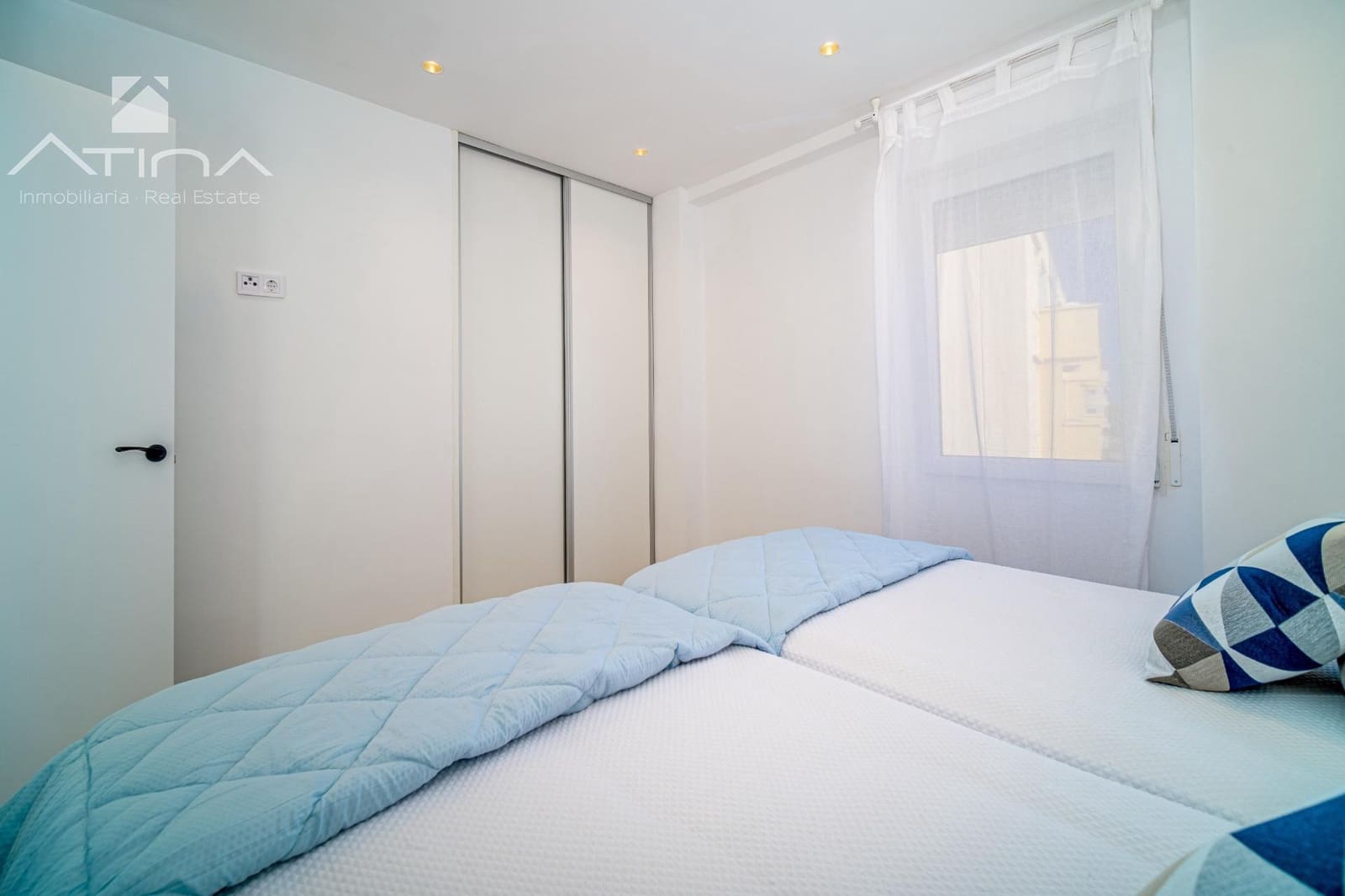 3 soveværelse Lejlighed til salg i Arenal med swimmingpool - € 349.000 (Ref: 9543835)