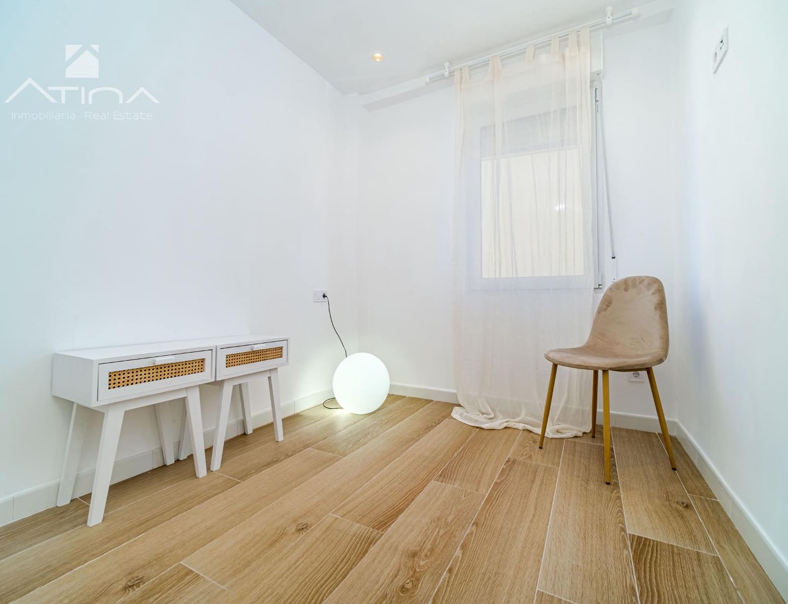 3 soveværelse Lejlighed til salg i Arenal med swimmingpool - € 349.000 (Ref: 9543835)