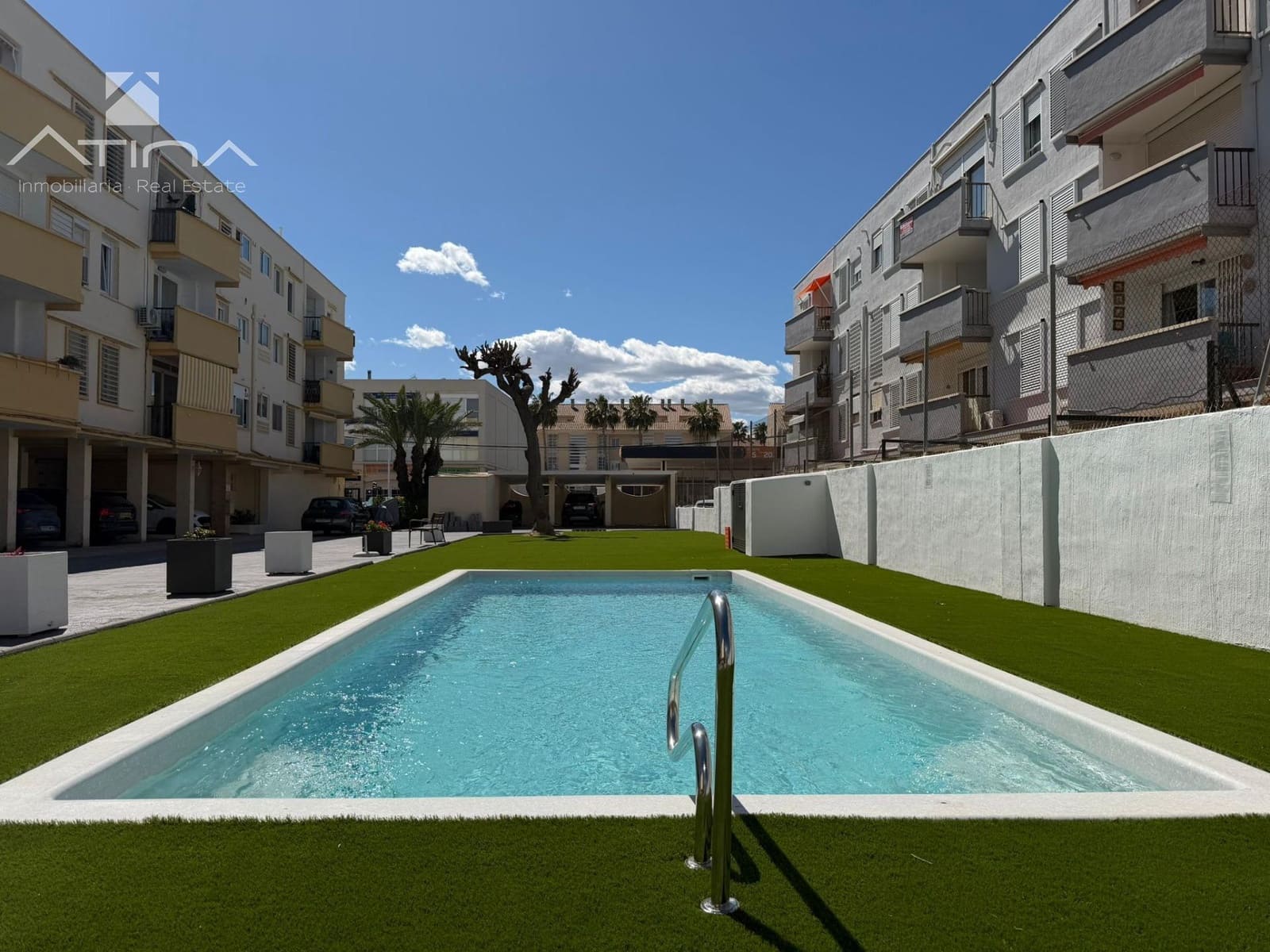 3 bedroom Apartment for sale in Arenal with pool garage - € 349,000 (Ref: 9543835)