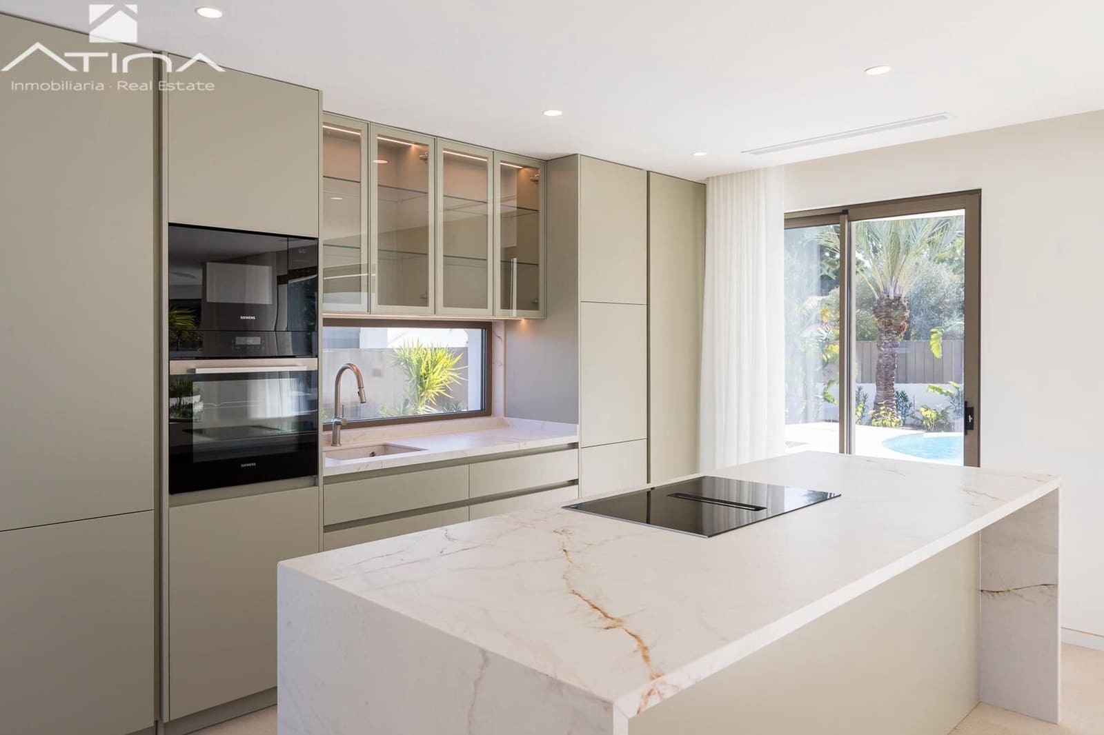 Chalet de 4 habitaciones en Javea / Xàbia en venta con garaje - 1.600.000 € (Ref: 9571392)