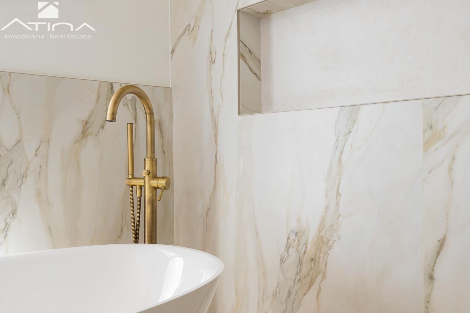 Chalet de 4 habitaciones en Javea / Xàbia en venta con garaje - 1.600.000 € (Ref: 9571392)