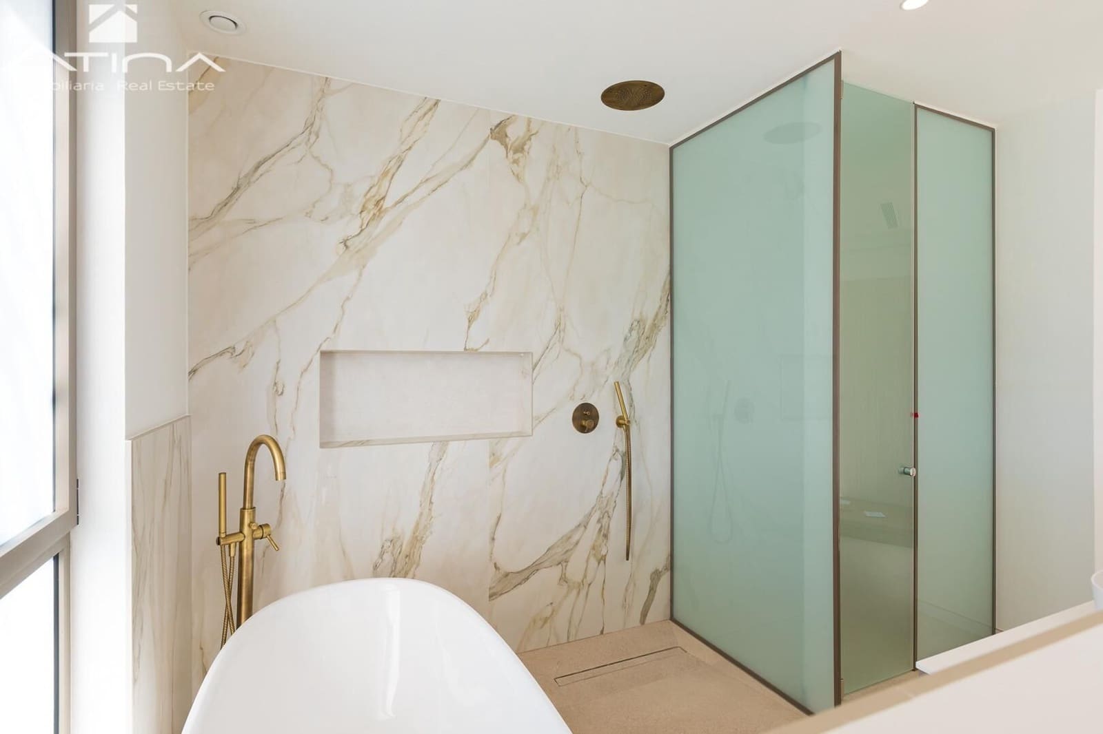 Chalet de 4 habitaciones en Javea / Xàbia en venta con garaje - 1.600.000 € (Ref: 9571392)