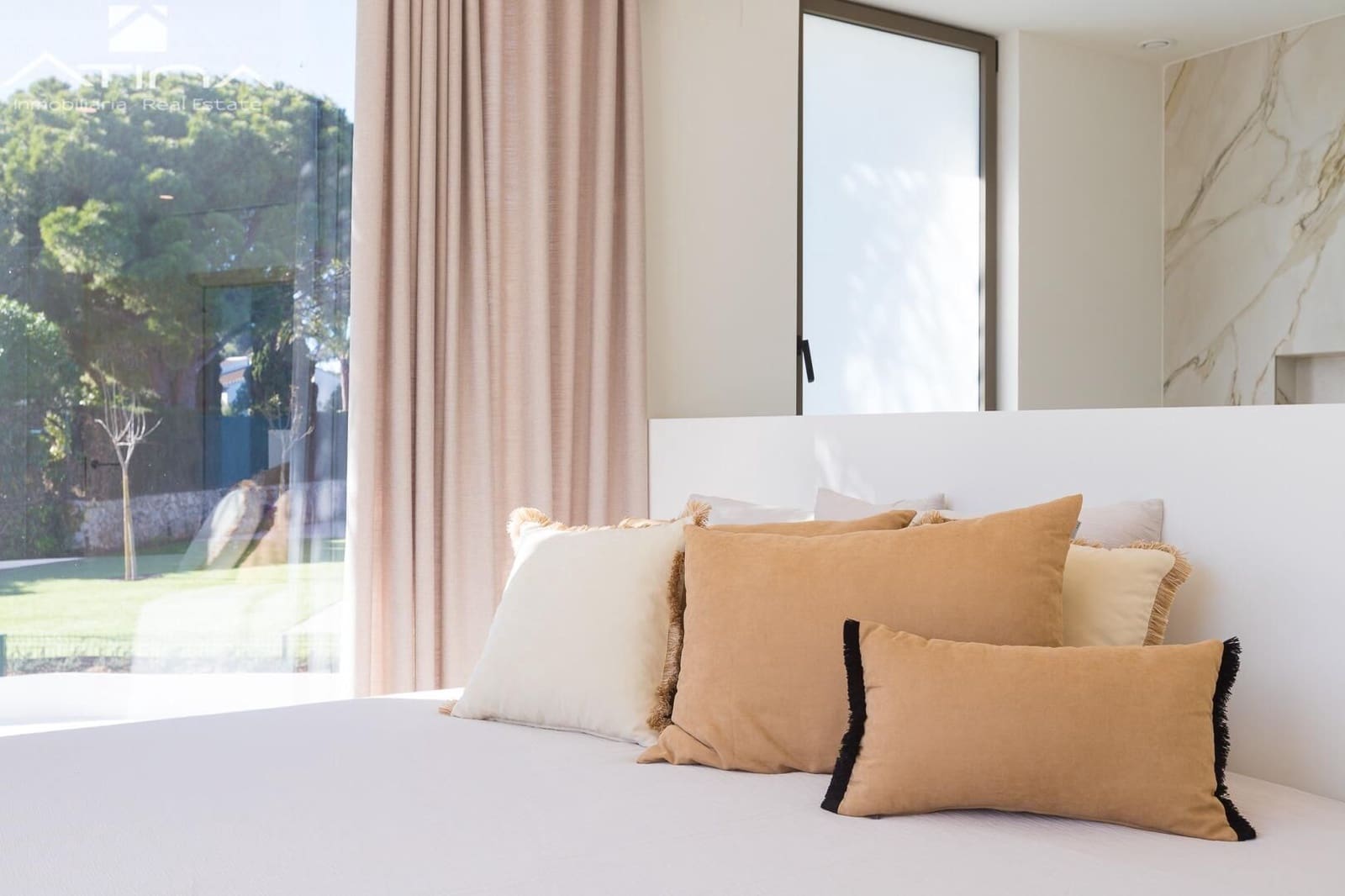 Chalet de 4 habitaciones en Javea / Xàbia en venta con garaje - 1.600.000 € (Ref: 9571392)