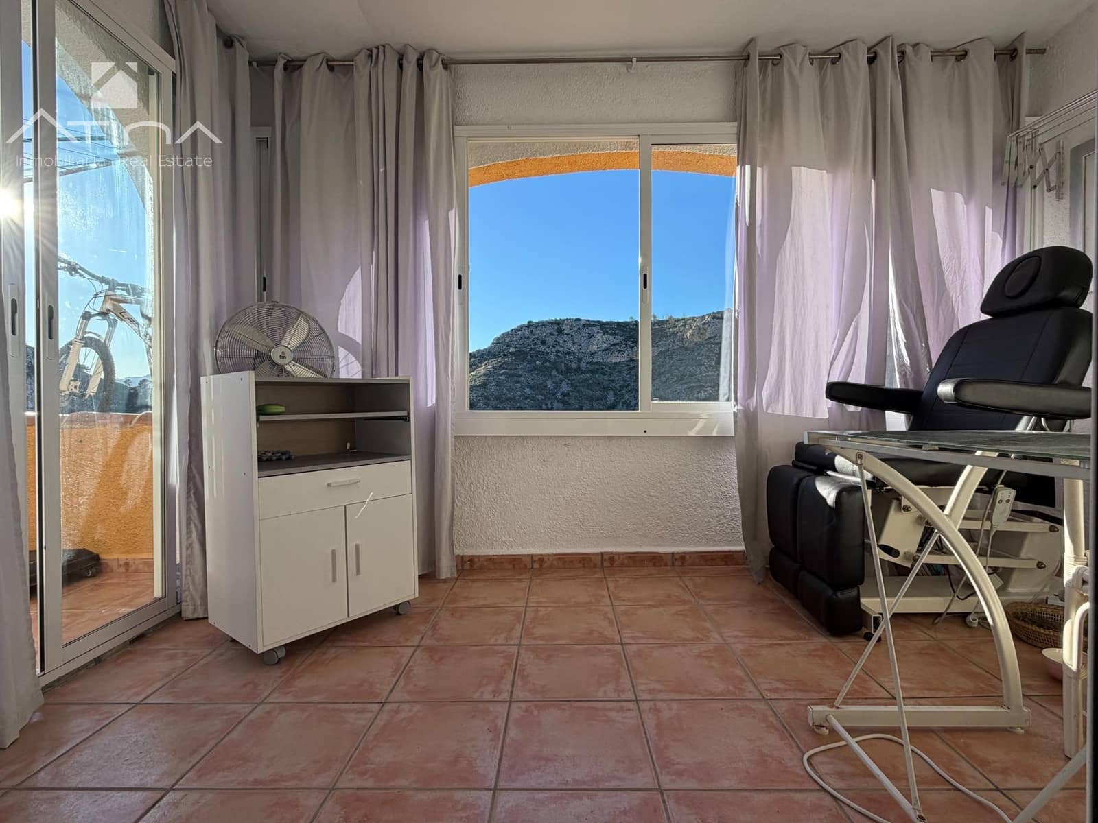 Apartamento de 2 habitaciones en Cumbre del Sol en venta con piscina - 190.000 € (Ref: 9619502)