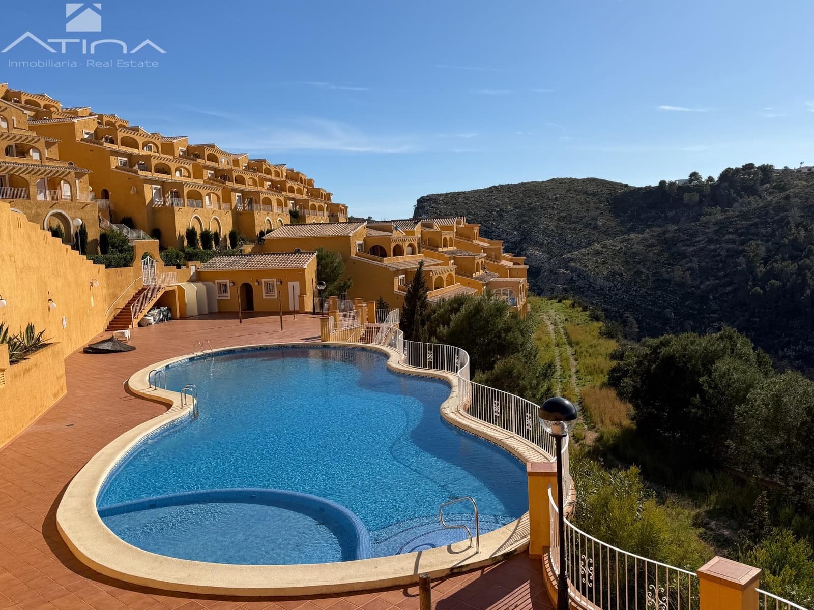 2 makuuhuone Huoneisto myytävänä paikassa Cumbre del Sol mukana uima-altaan - 190 000 € (Ref: 9619502)